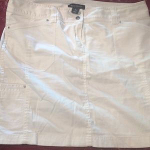 Size 10 white skirt